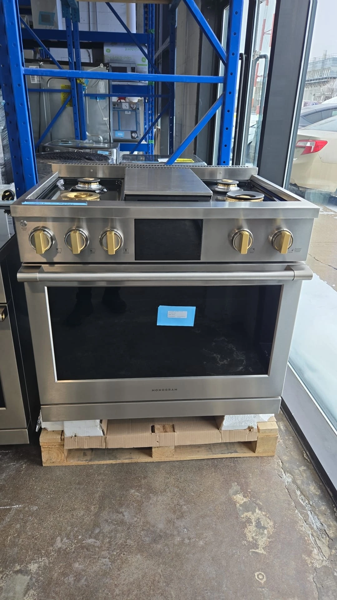 Cuisinière à biénergie Monogram – 36 pouces, 5,75 pi³, inox – ZDP364NDTSS – Image 6