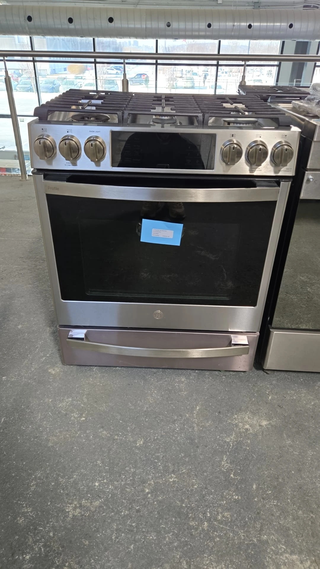 Cuisinière à gaz GE Profile – 30 pouces, 5,6 pi³, convection véritable, inox – PCGS930YPFS – Image 5