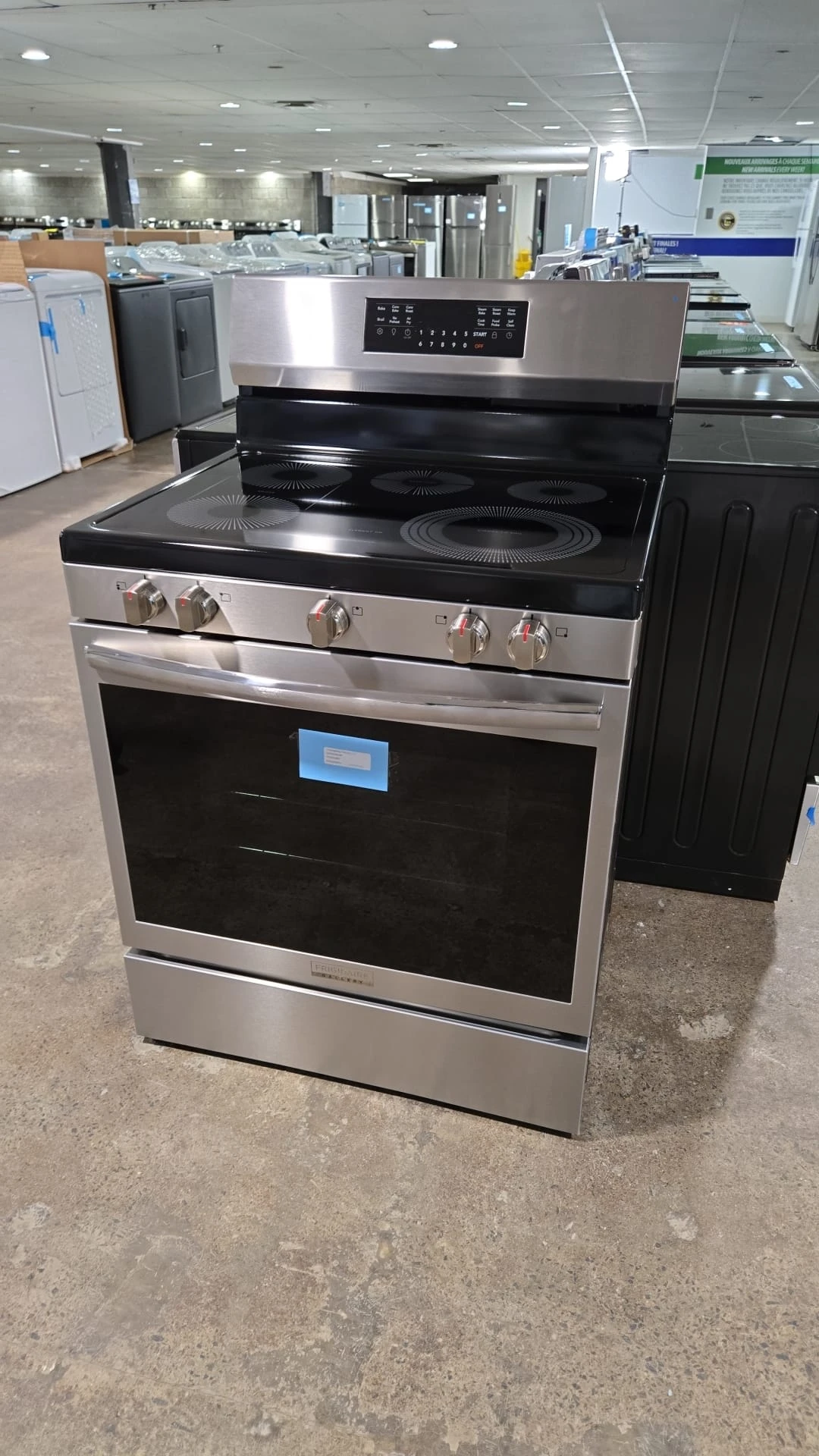 Cuisinière électrique Frigidaire Gallery – 30 pouces, 5,3 pi³, inox – GCRE306CBF – Image 11