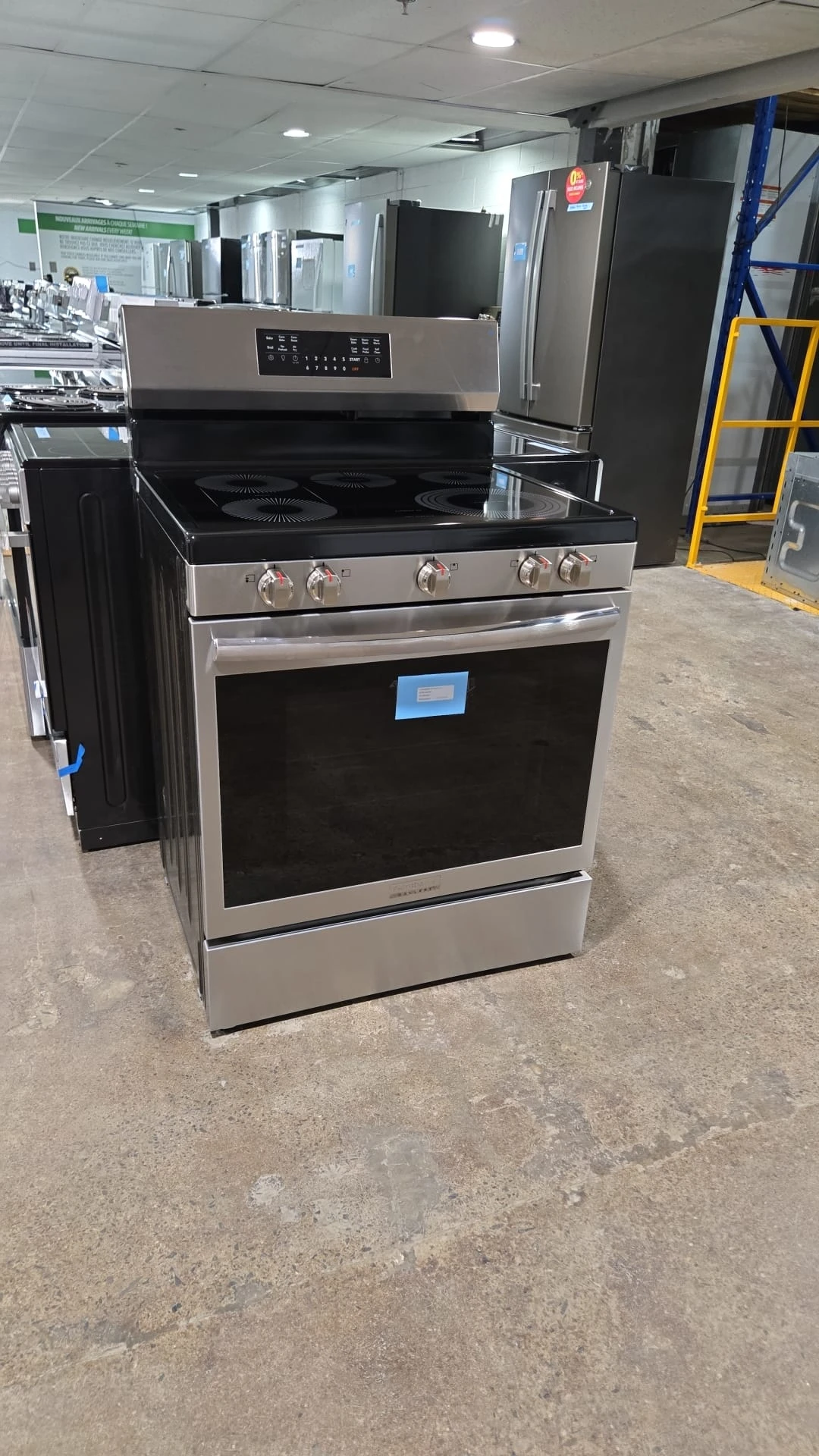 Cuisinière électrique Frigidaire Gallery – 30 pouces, 5,3 pi³, inox – GCRE306CBF – Image 10