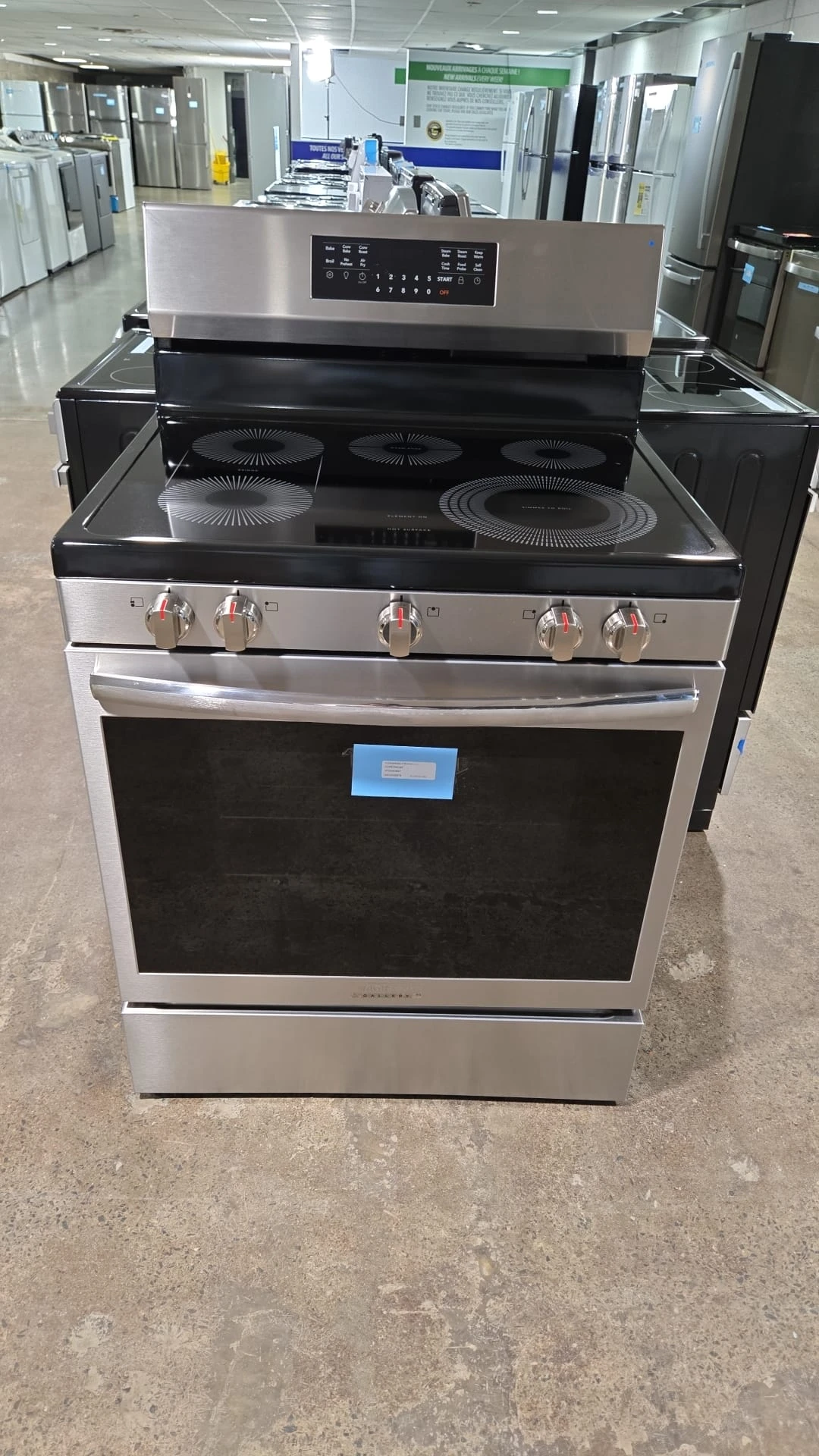 Cuisinière électrique Frigidaire Gallery – 30 pouces, 5,3 pi³, inox – GCRE306CBF – Image 7