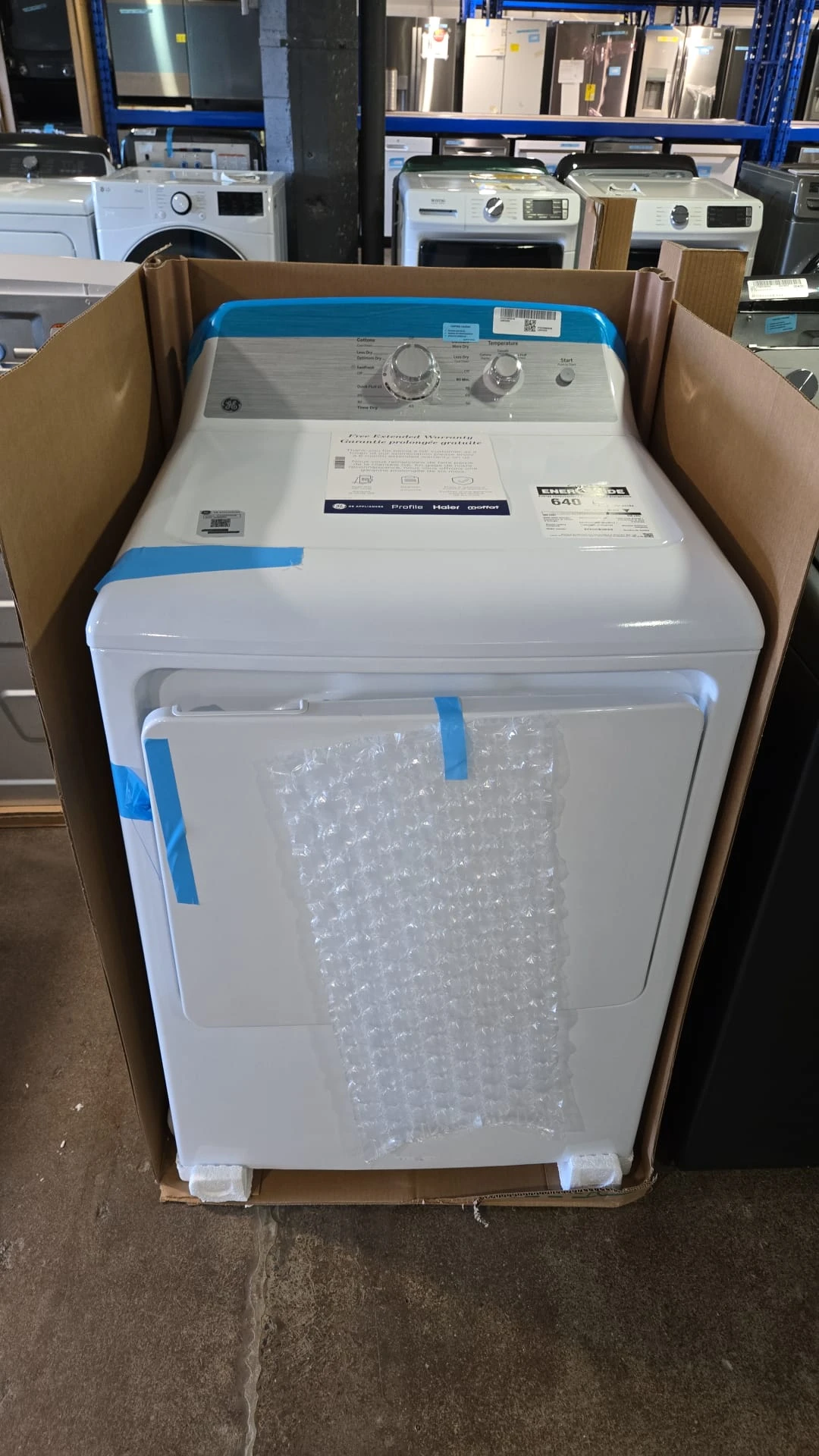 Sécheuse électrique à chargement frontal GE 6.2 pi³ , blanche – GTX33EBMRWS - Image 4