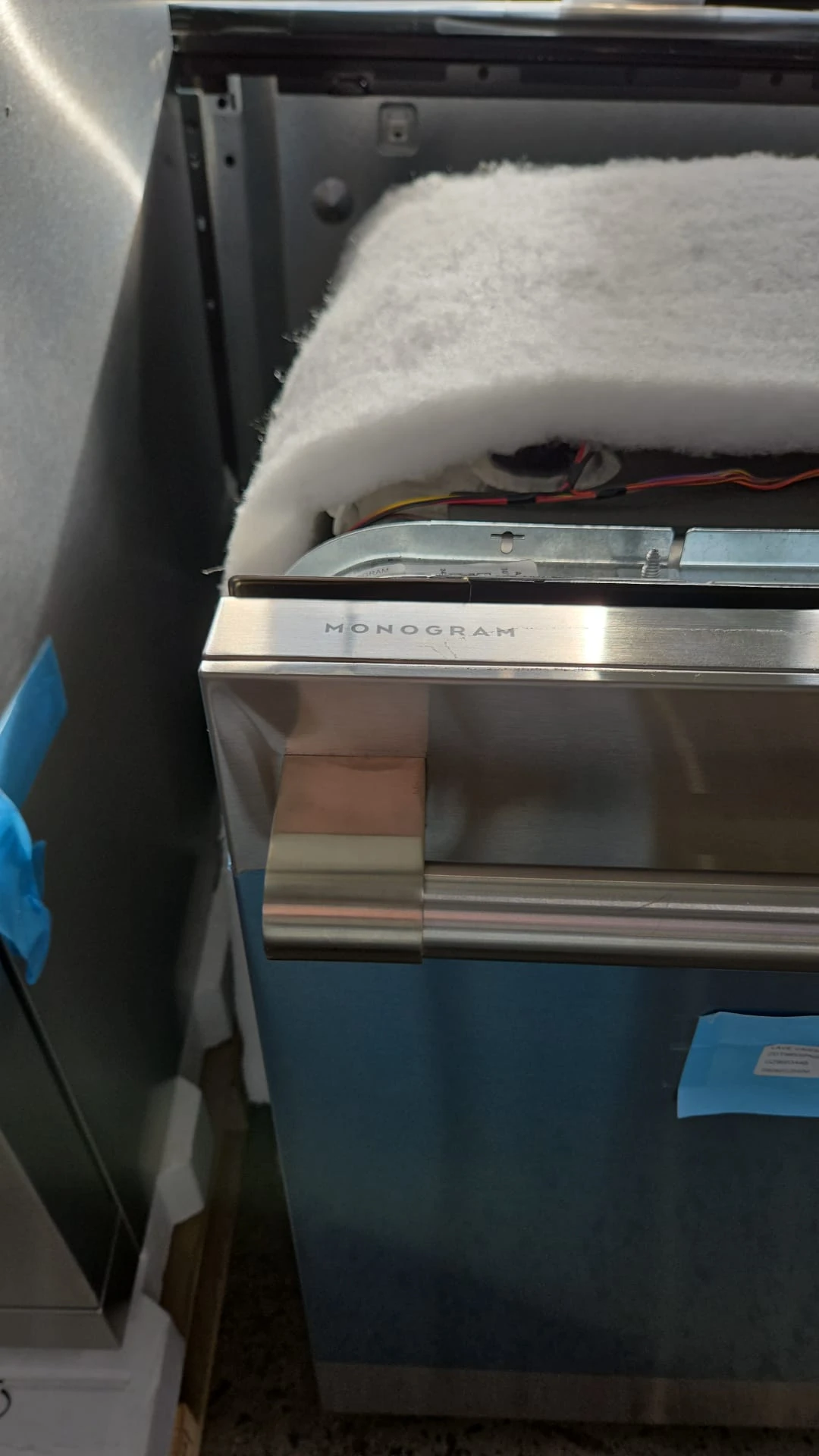 Lave-vaisselle encastrable Monogram – 24 pouces, 39 dB, inox – ZDT985SPNSS - Image 11