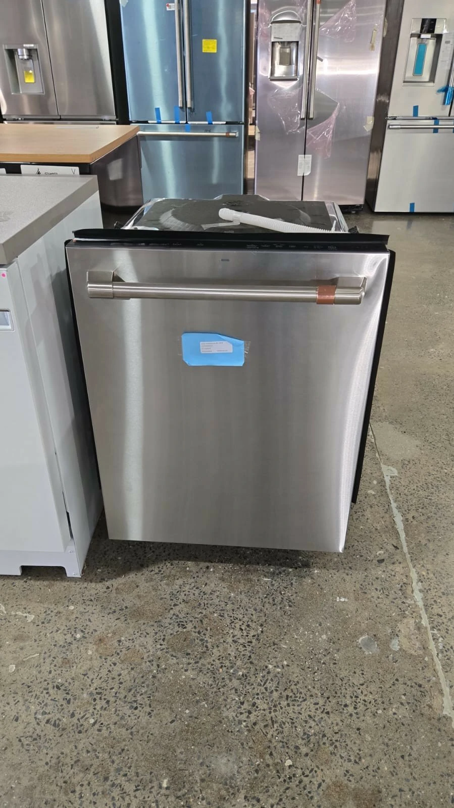 Lave-vaisselle encastrable GE Café – 24 pouces, 45 dB, inox – CDT845P2NS1 - Image 6