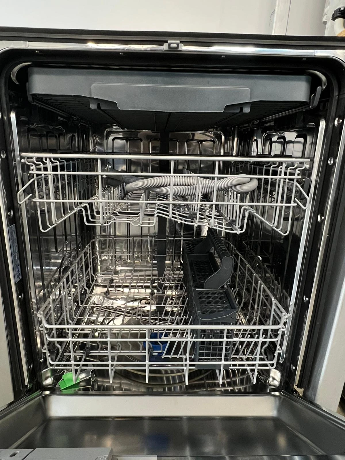 Lave-vaisselle encastrable GE – 24 pouces, 48 dB, inox – GBP655SSPSS - Image 6