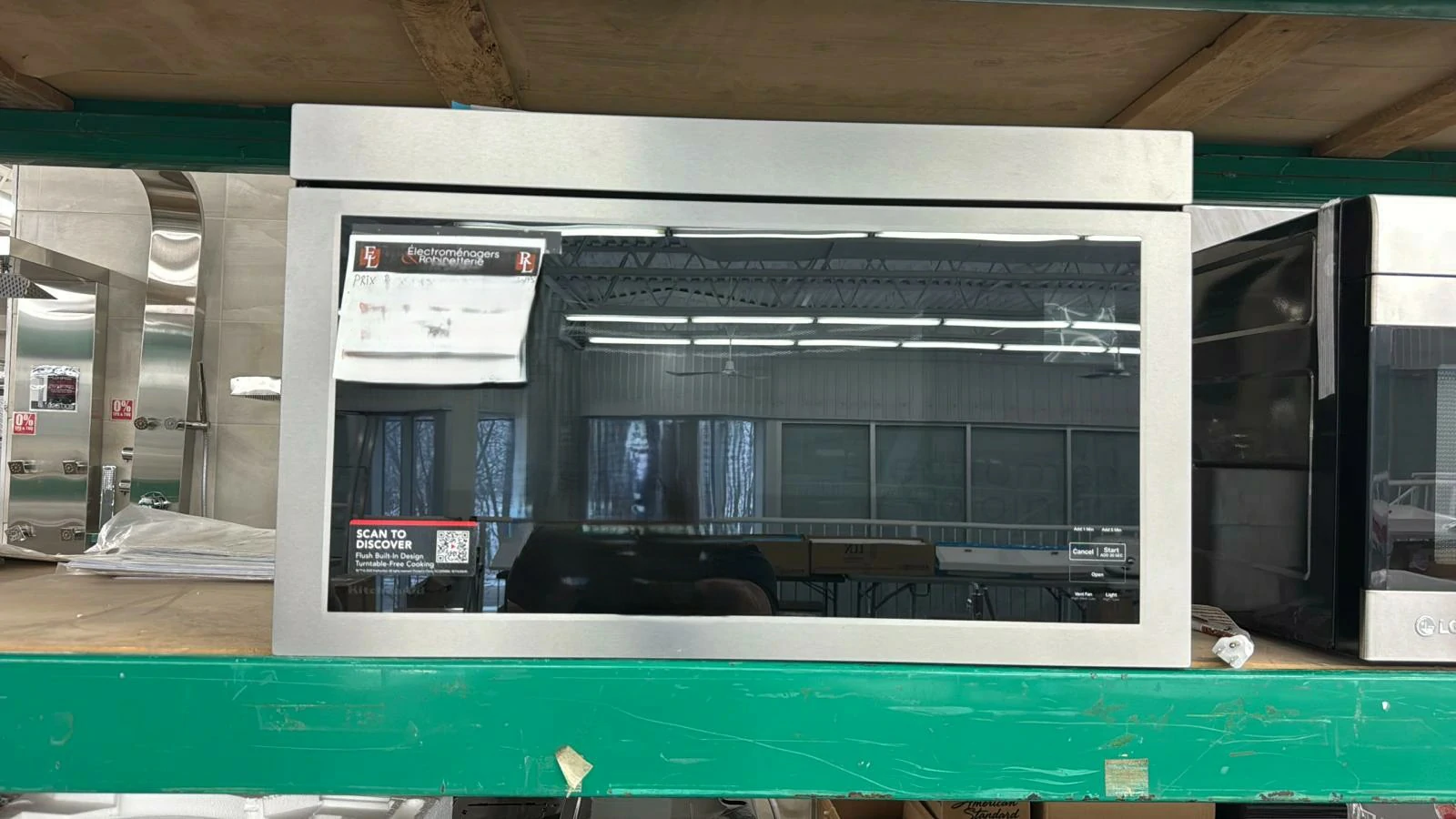 Micro-ondes à hotte intégrée KITCHENAID, 30 pouces, inox – YKMMF330PPS00 – Image 4