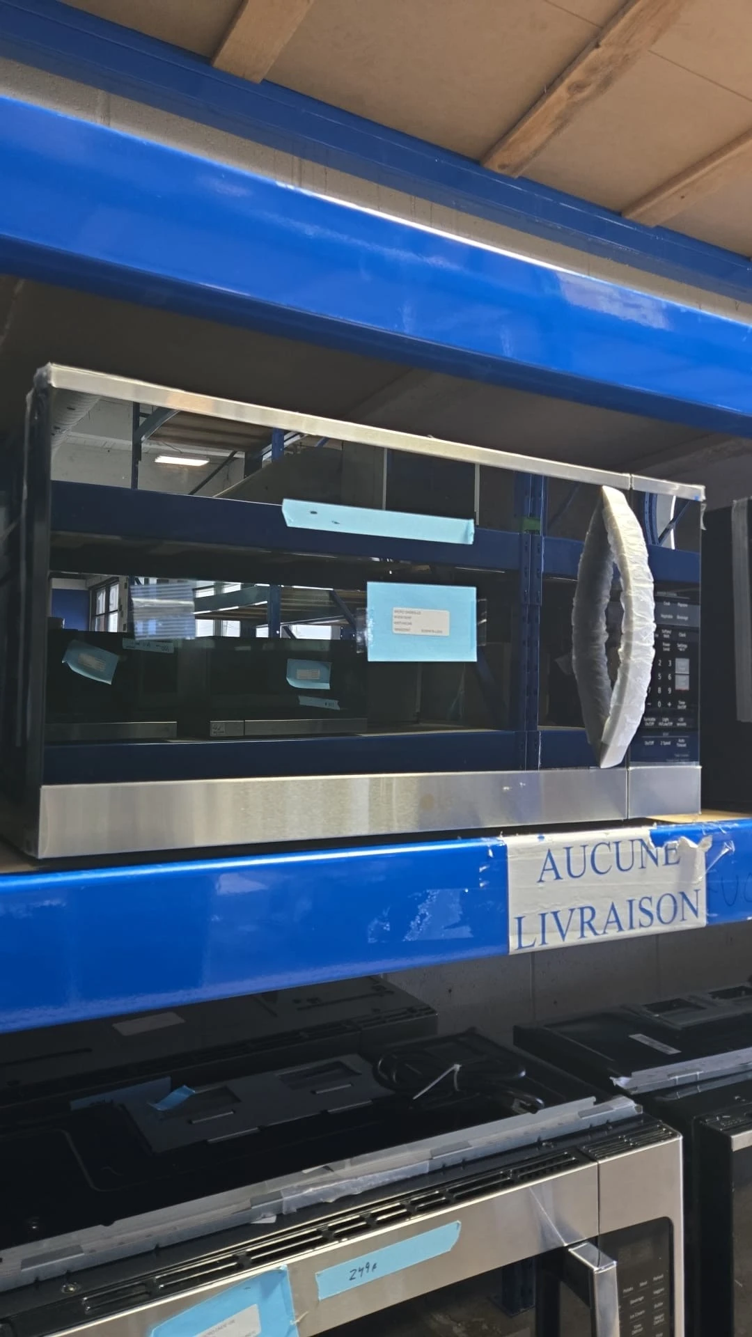 Micro-onde à hotte intégrée LG – 30 pouces, 1,8 pi³, inox – MVEM1825F – Image 5