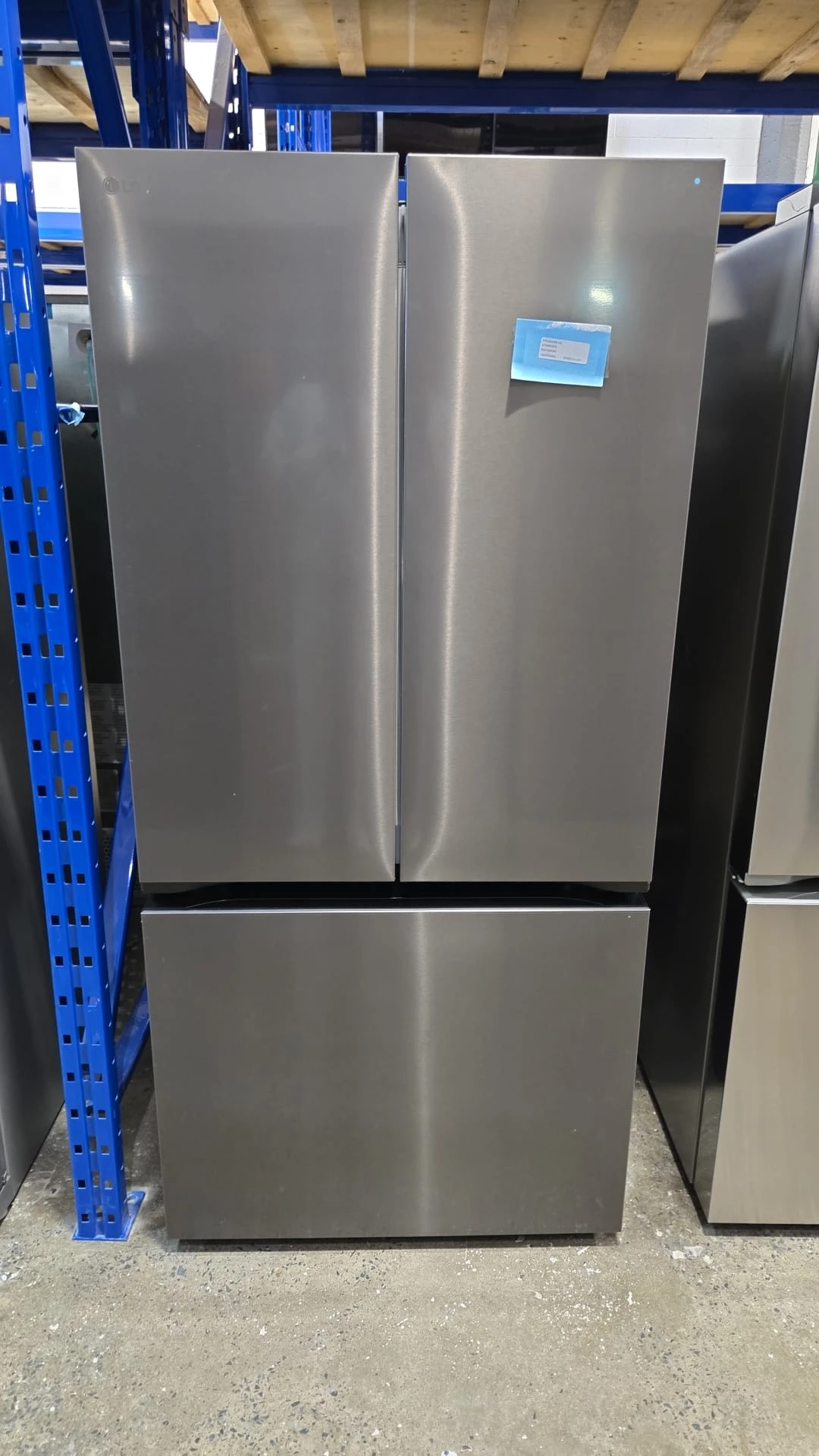 Réfrigérateur à congélateur inférieur à portes françaises LG – 33 pouces, 25,1 pi³, inox noir – LF25S6200D - Image 7