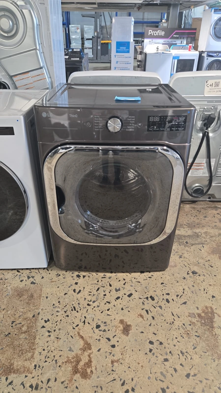 Sécheuse électrique LG – 29 pouces, 9,0 pi³, Wi-fi , empilable , noir – DLEX8900B - Image 6