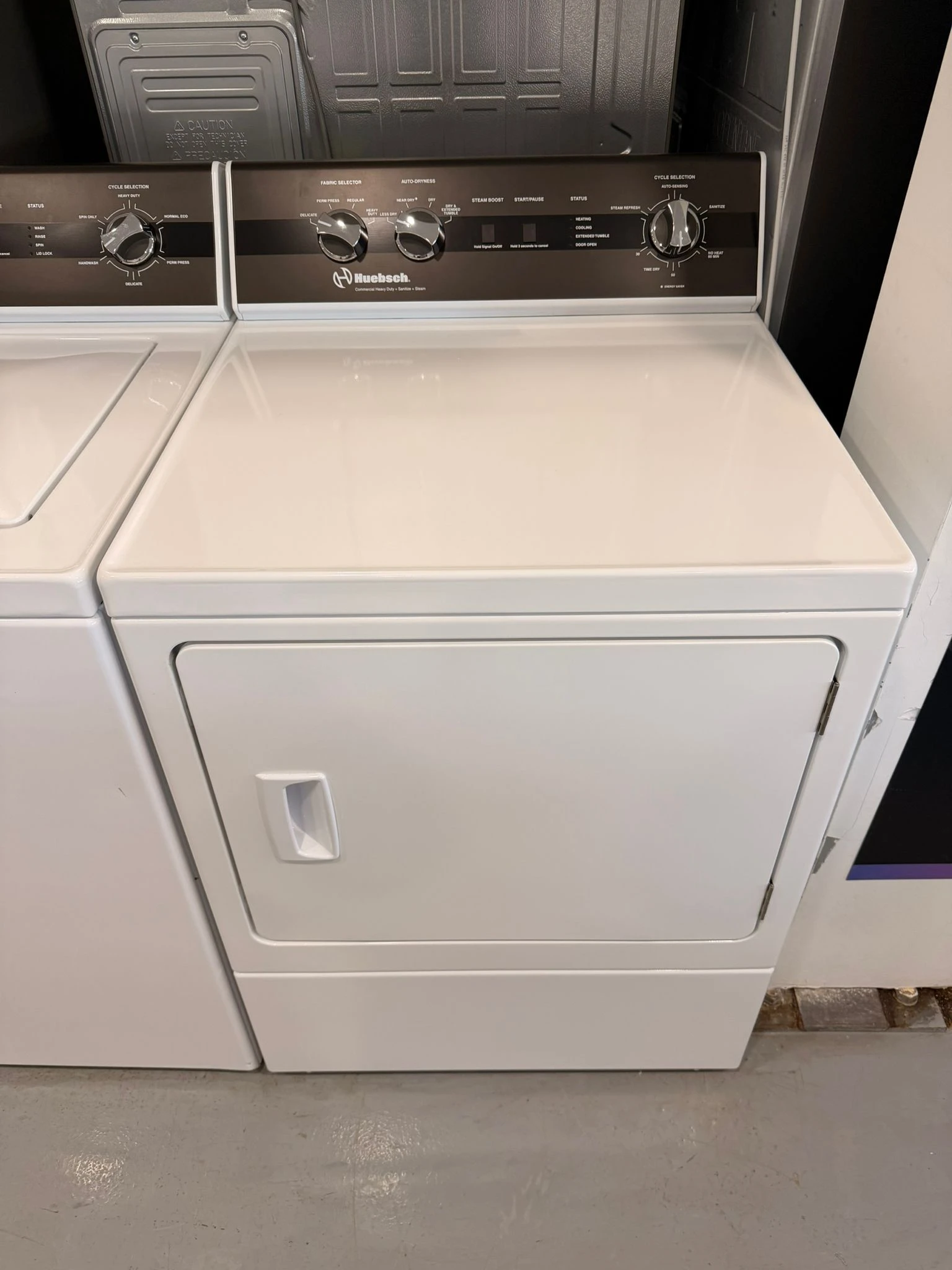 Ensemble laveuse & sécheuse Huebsch 27 pouces – 3.2 pi³ / 7.0 pi³, blanc – TR5104WN & DR5103WE - Image 8