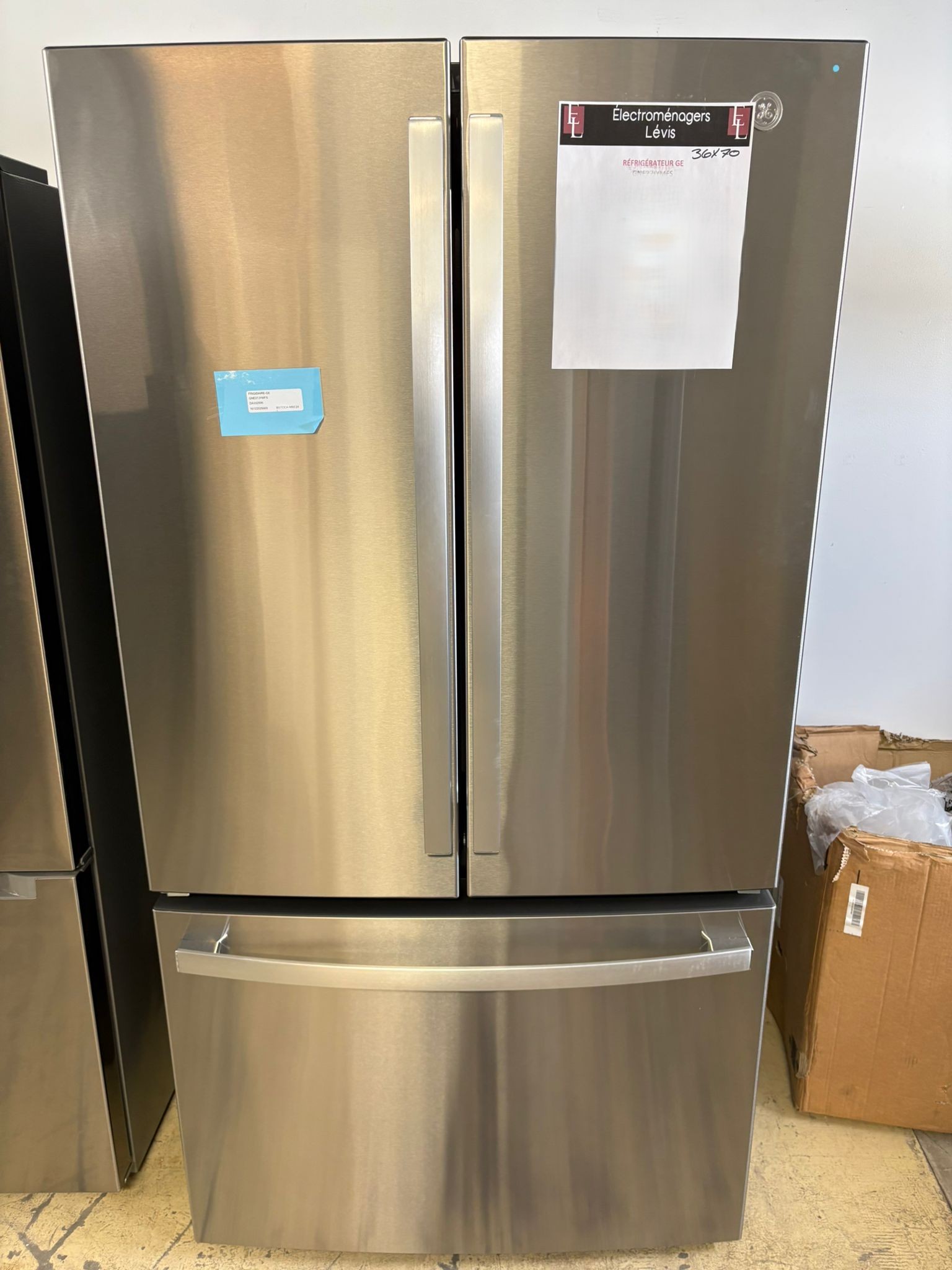 Réfrigérateur à portes françaises GE – 36 pouces, 27 pi³,Acier inoxydable – GNE27JYMFS – Image 4