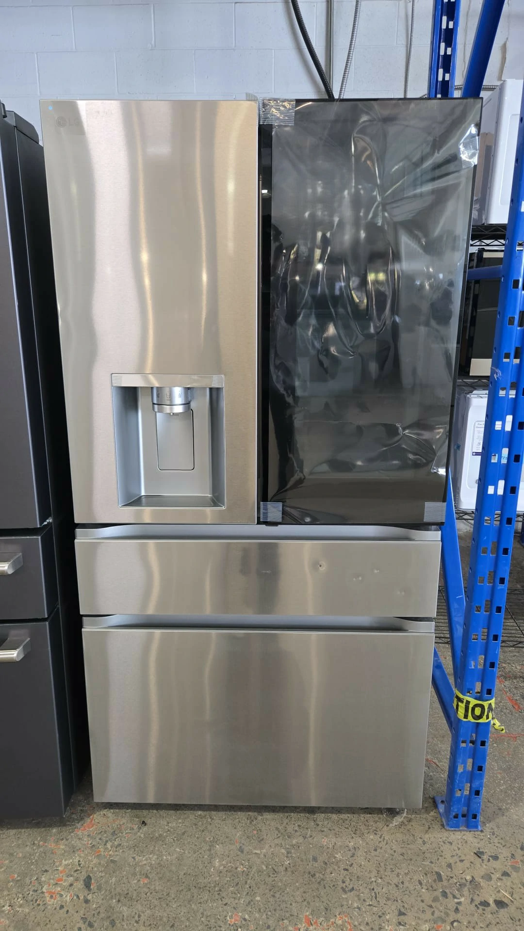 Réfrigérateur à congélateur inférieur à portes françaises LG, 36 pouces avec eau et glace, inox – LF29S8365S - Image 6