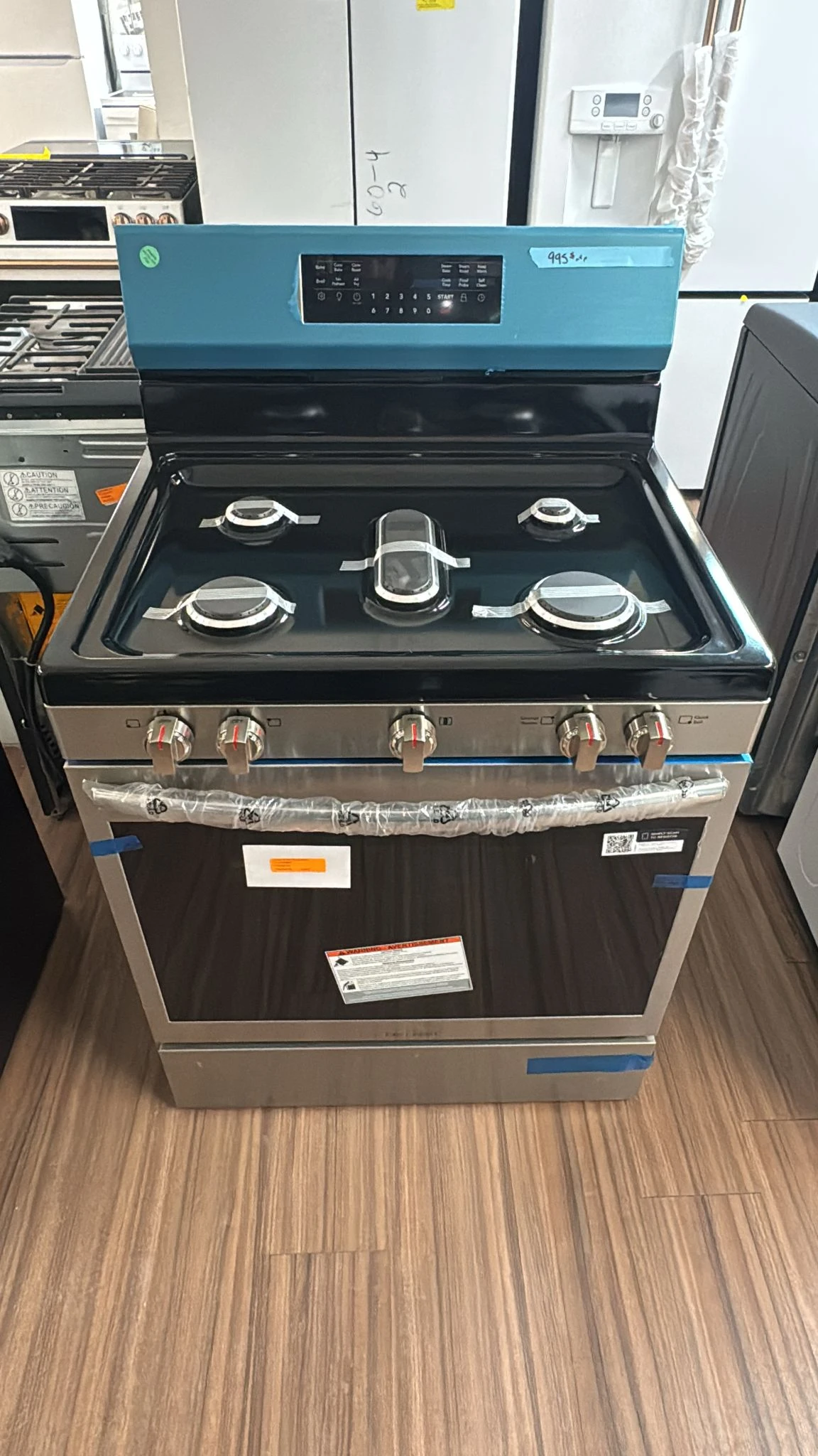 Cuisinière à gaz Frigidaire Gallery – 30 pouces, 5.1 pi³, convection, Acier inoxydable – GCRG3060BF – Image 4