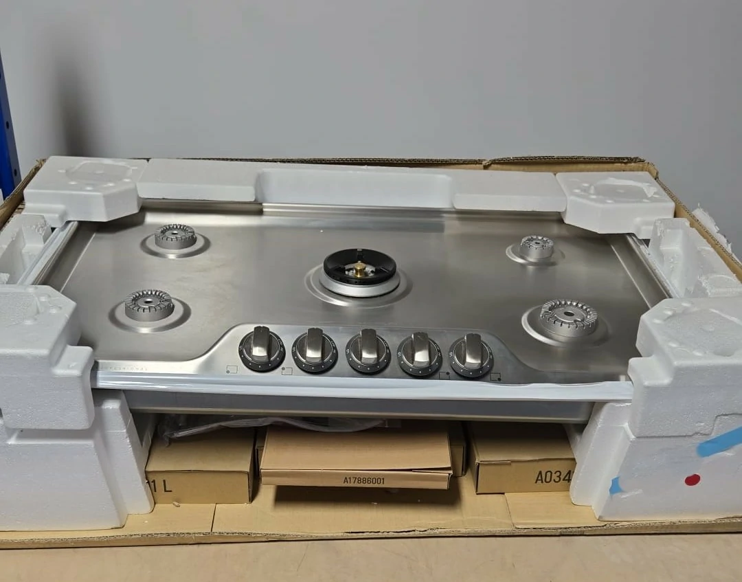 Plaque de cuisson au gaz Frigidaire Professional, 36 pouces, inox – FPGC3677RS – Image 5