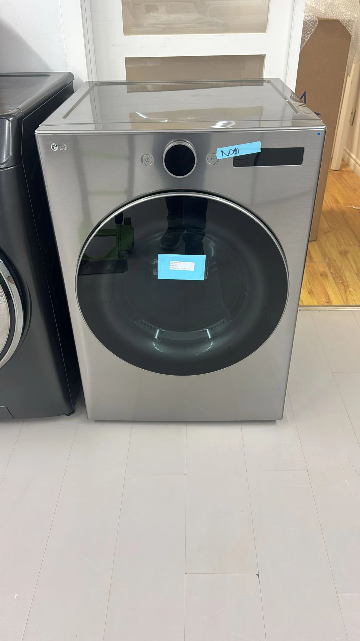 Sécheuse électrique LG 27 pouces, 7.4 pi³, Wi-Fi, Acier graphite – DLEX5500V - Image 5