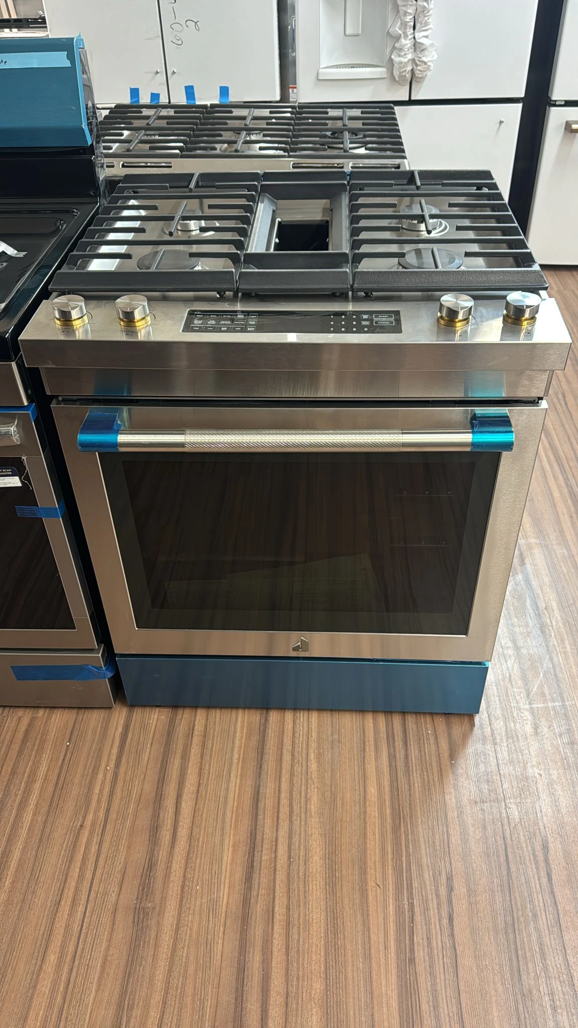 Cuisinière JennAir inox 30 pouces, 6,4 pi³, biénergie – JDS1750ML - Image 5