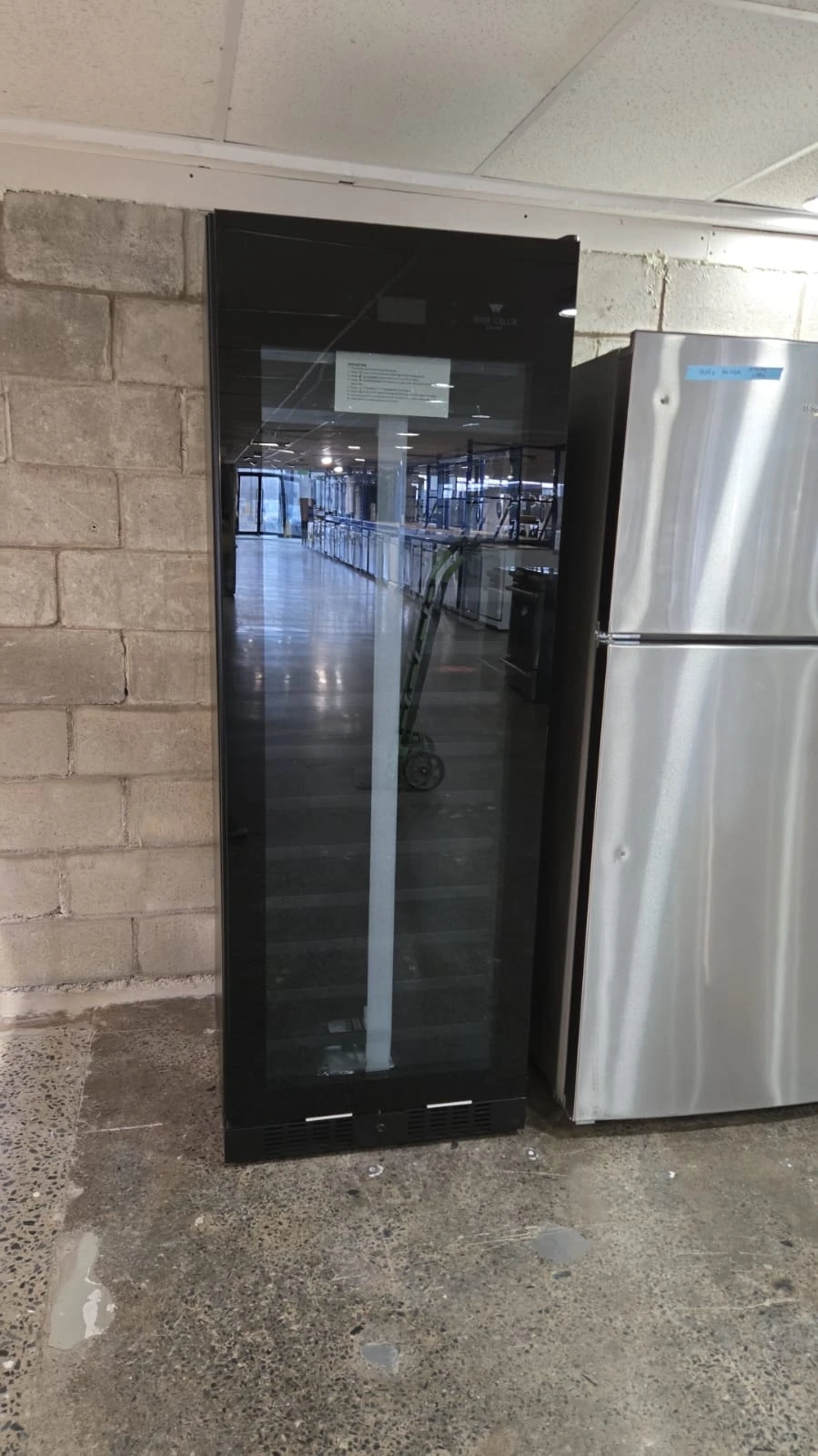 Cellier Wine Cell'R Black Pearl – 194 bouteilles, 1 zone, noir – WC194FGB7 - Image 4