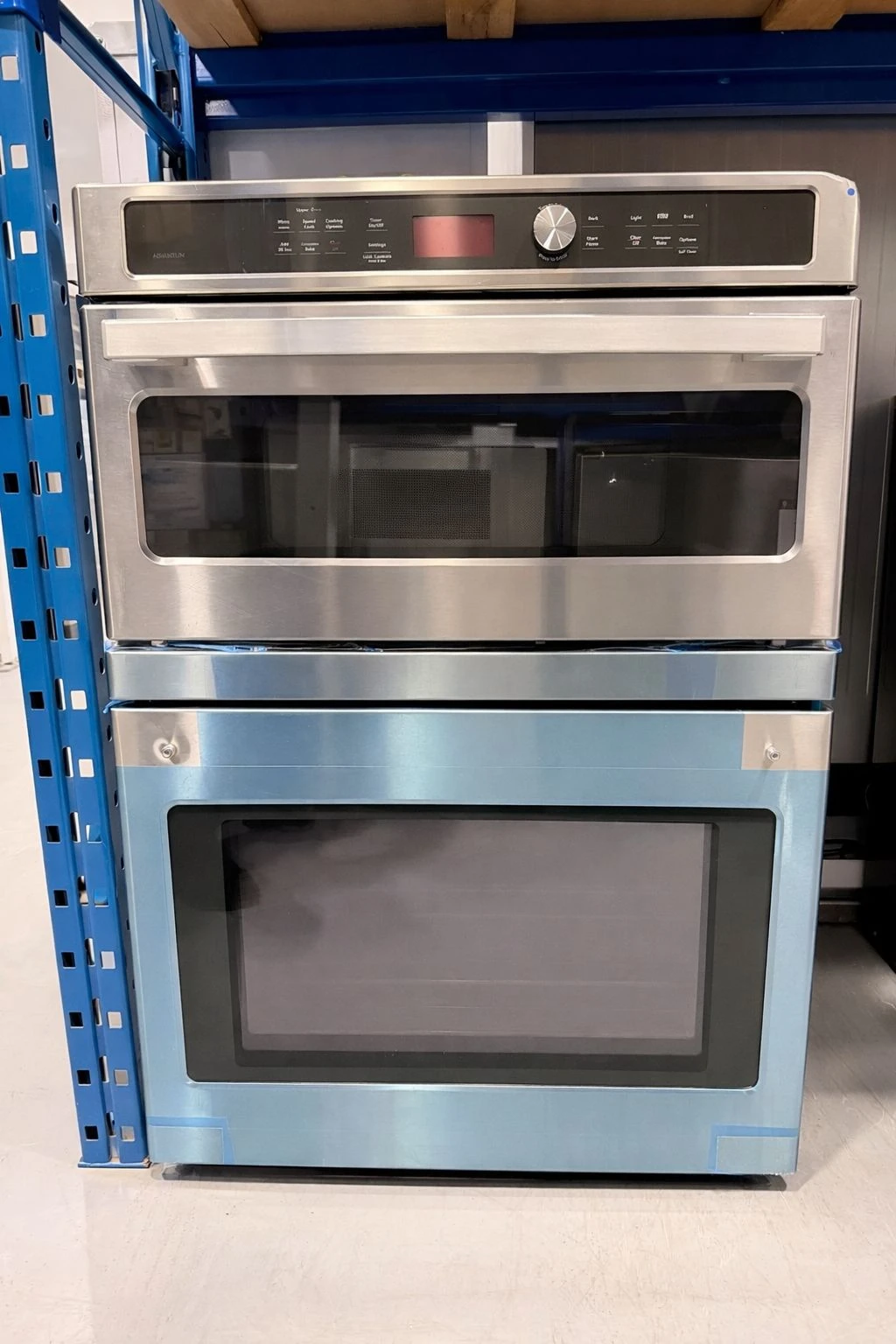 Four micro-ondes encastré GE Café – 30 pouces, 6,7 pi³, convection, inox – CTC912P2NS1 – Image 6